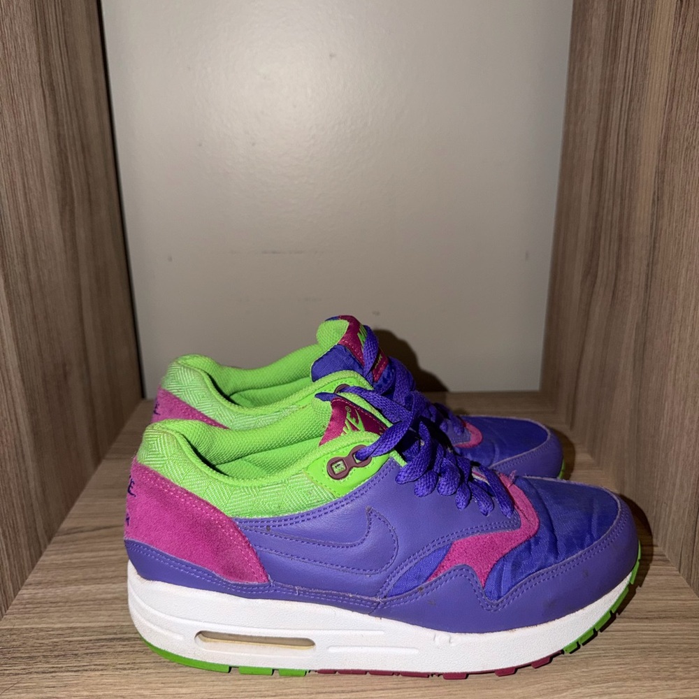 Women’s Nike Air Max 1 in Pure Purple
